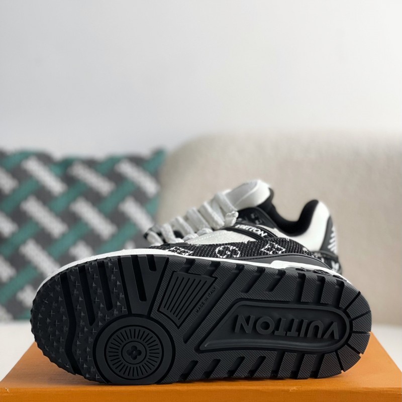 L0*is V*t0n  TRAINER 2023Show style Sneakers
