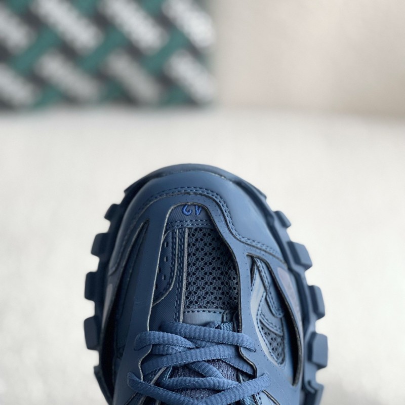 Ba*len*cia*ga Track 1.0 track led Trainers