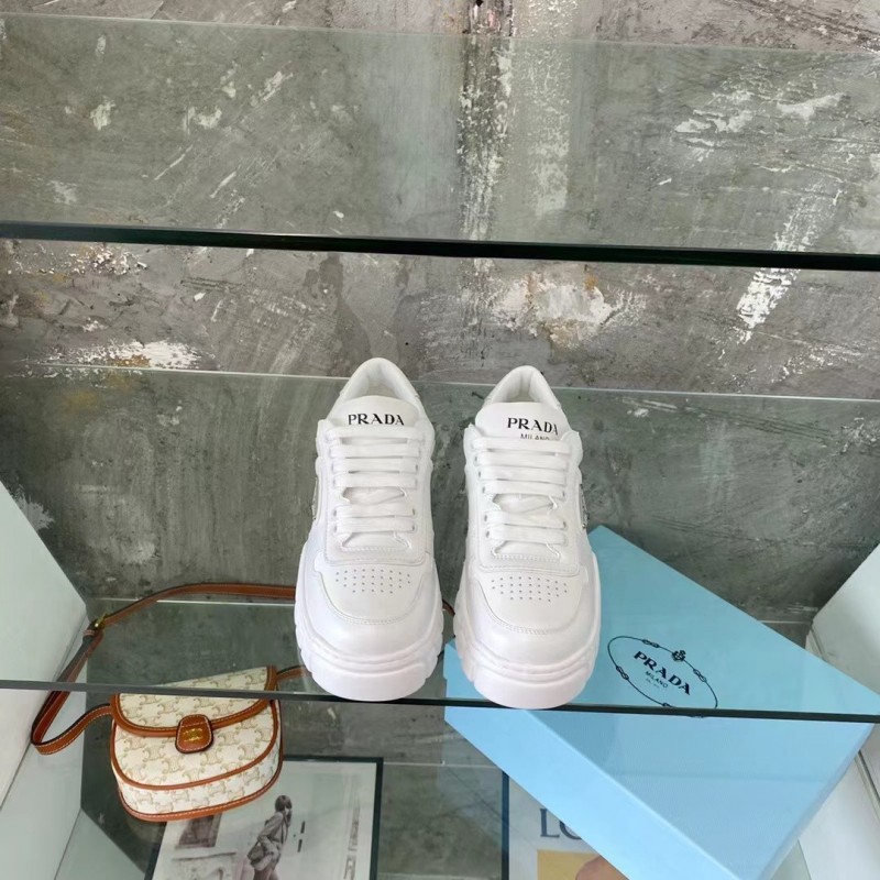 Pra*a Sneakers