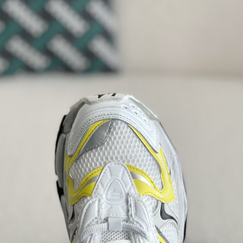 Ba*len*cia*ga Runner Sneakers