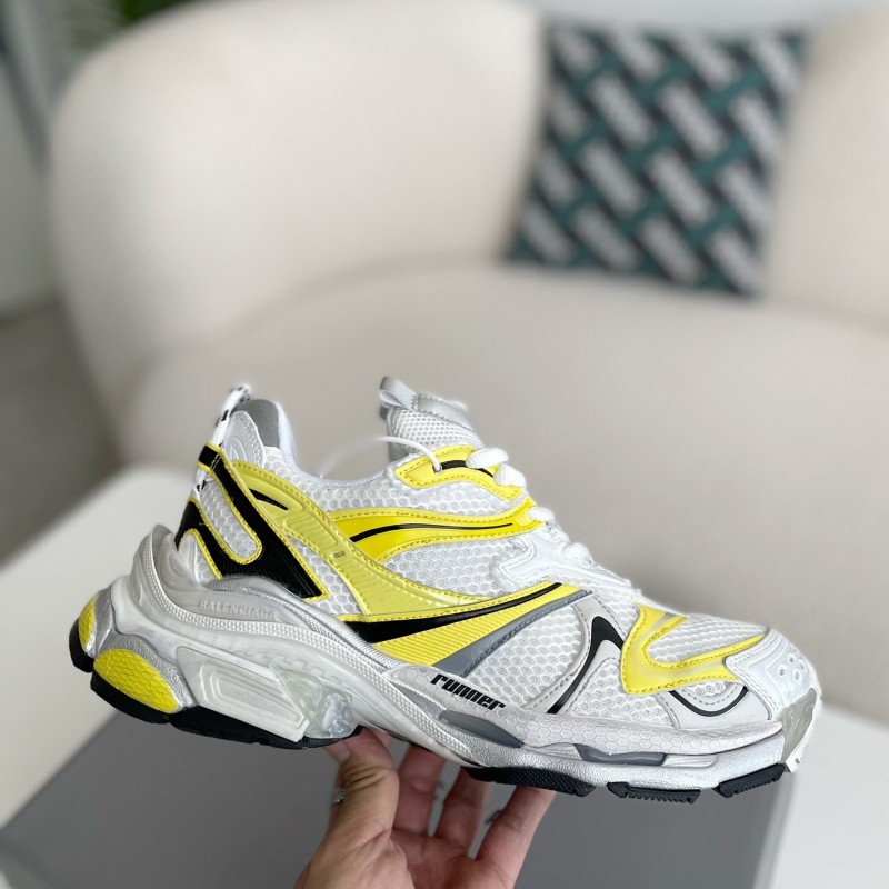 Ba*len*cia*ga Runner Sneakers