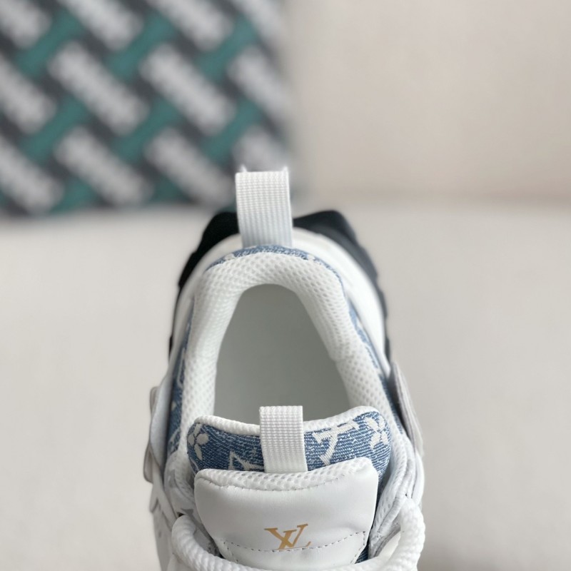 L0*is V*t0n CASUAL SNEAKERS