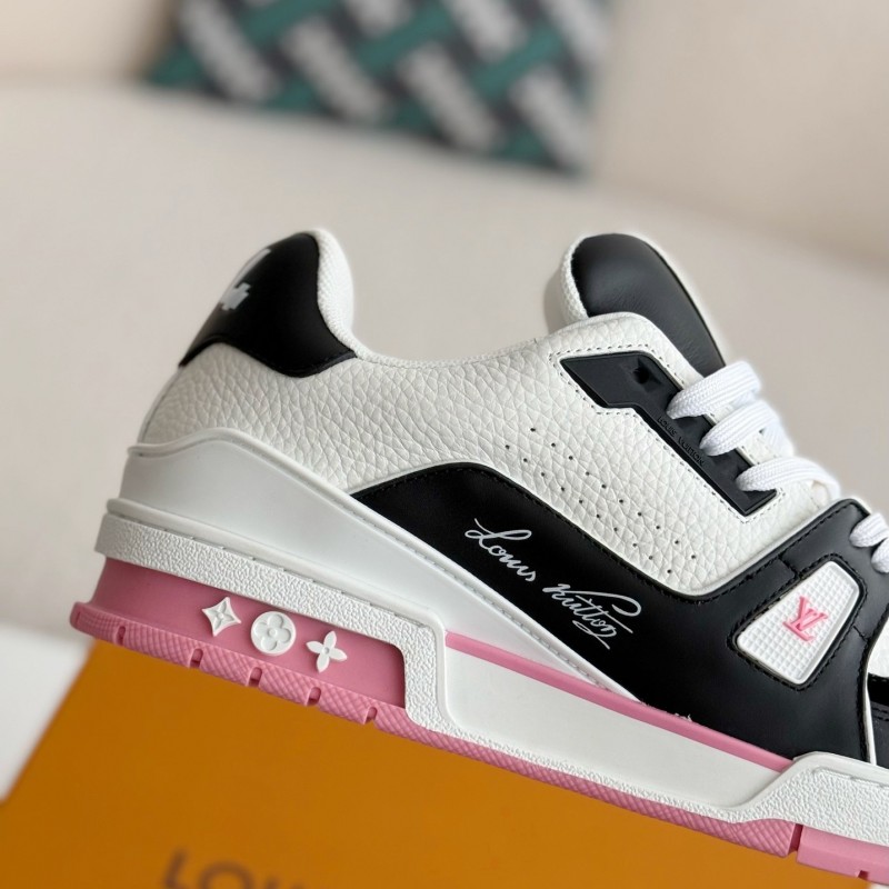 L0*is V*t0n TRAINER SNEAKERS