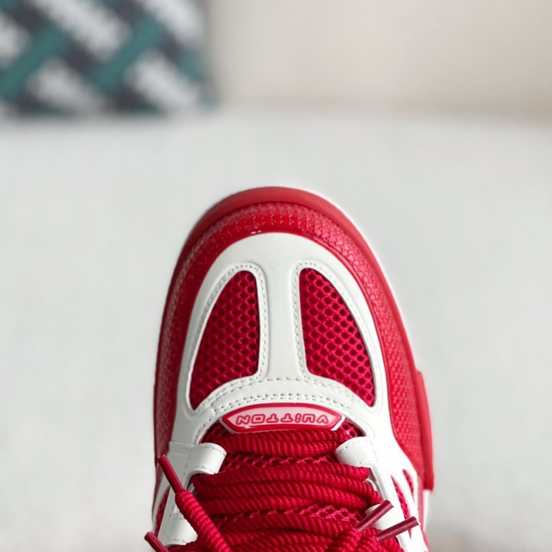 L0*is V*t0n  RUNNER TATIC  Sneakers