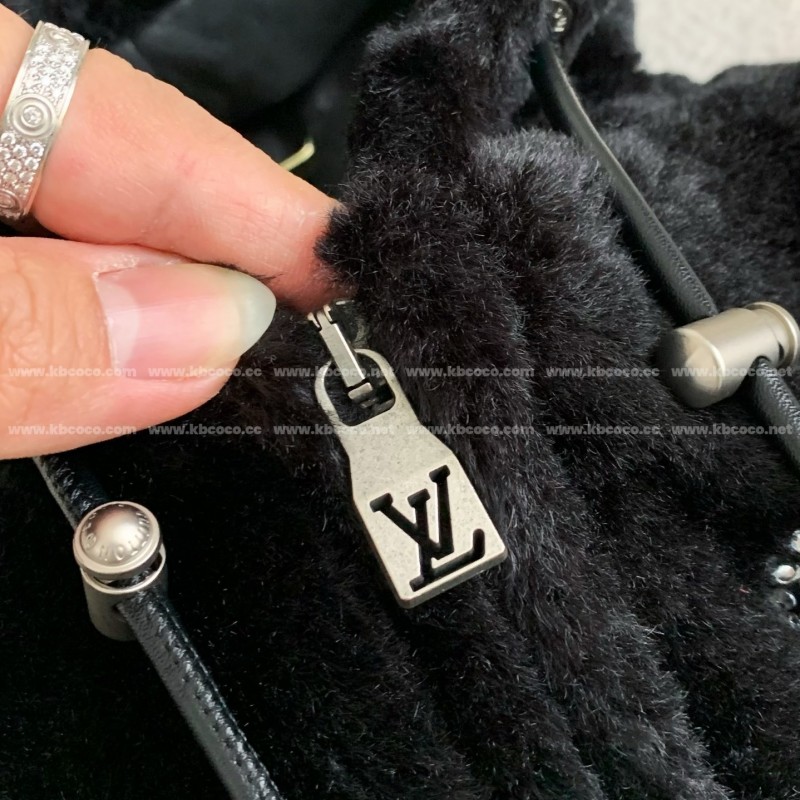 L0*is V*t0n SS25 Logo Embroidered Wool Hooded Zipper Jacket