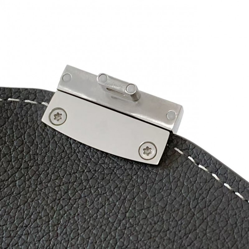 Go*ard imported cowhide with canvas one-shoulder crossbody bag, size: 21*16*4cm