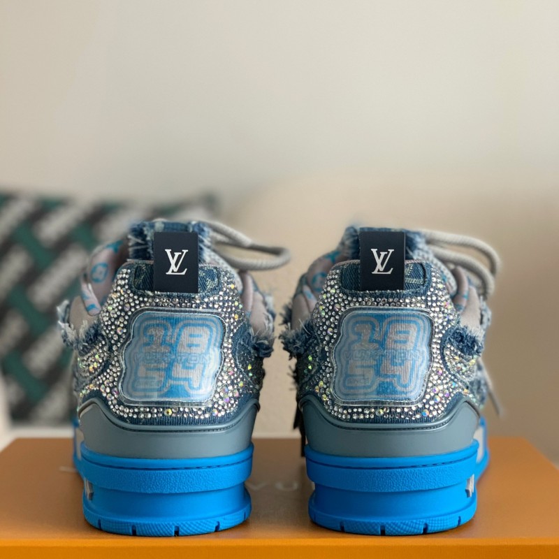 L0*is V*t0n Skate Sneakers