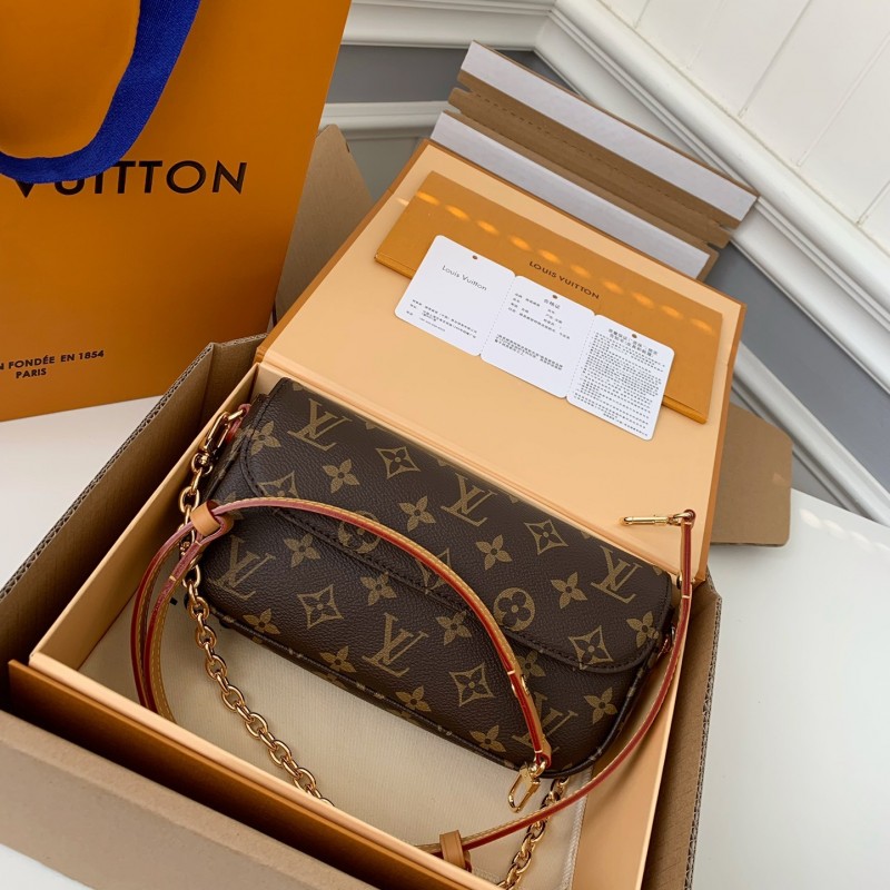 L0*is V*t0n Portafoglio con catenella Ivy M81911,Size:23.5*12*4.3cm