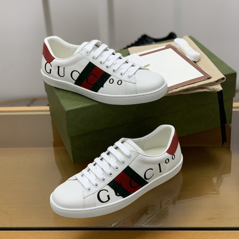 G*u*i sneakers S*pport chip phone sensing