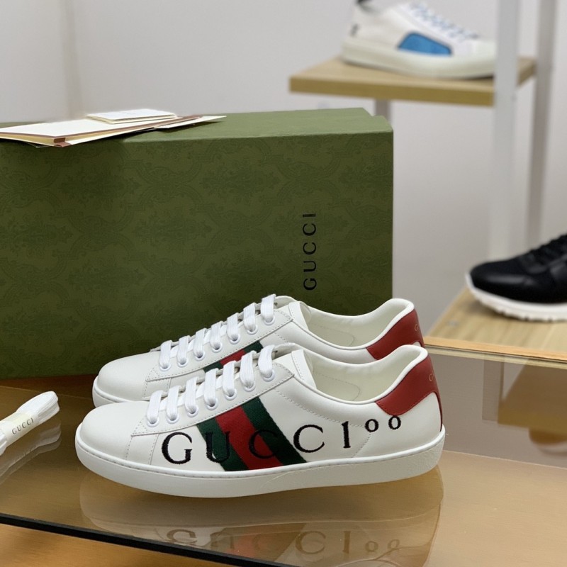 G*u*i sneakers S*pport chip phone sensing