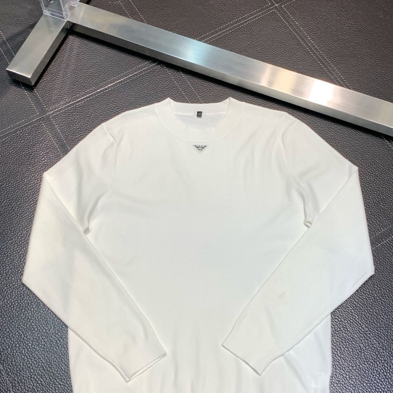 Pra*a sweater