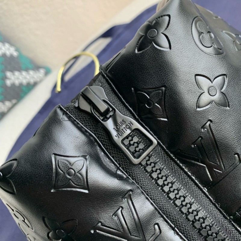 L0*is V*t0n LOGO Down Jacket
