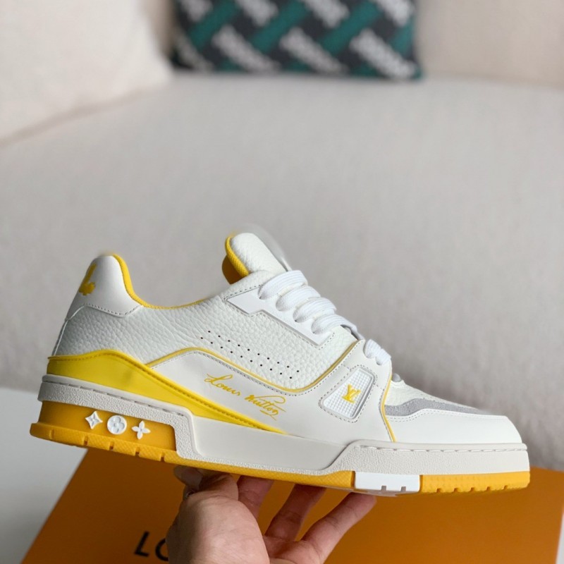 L0*is V*t0n TRAINER Sneakers