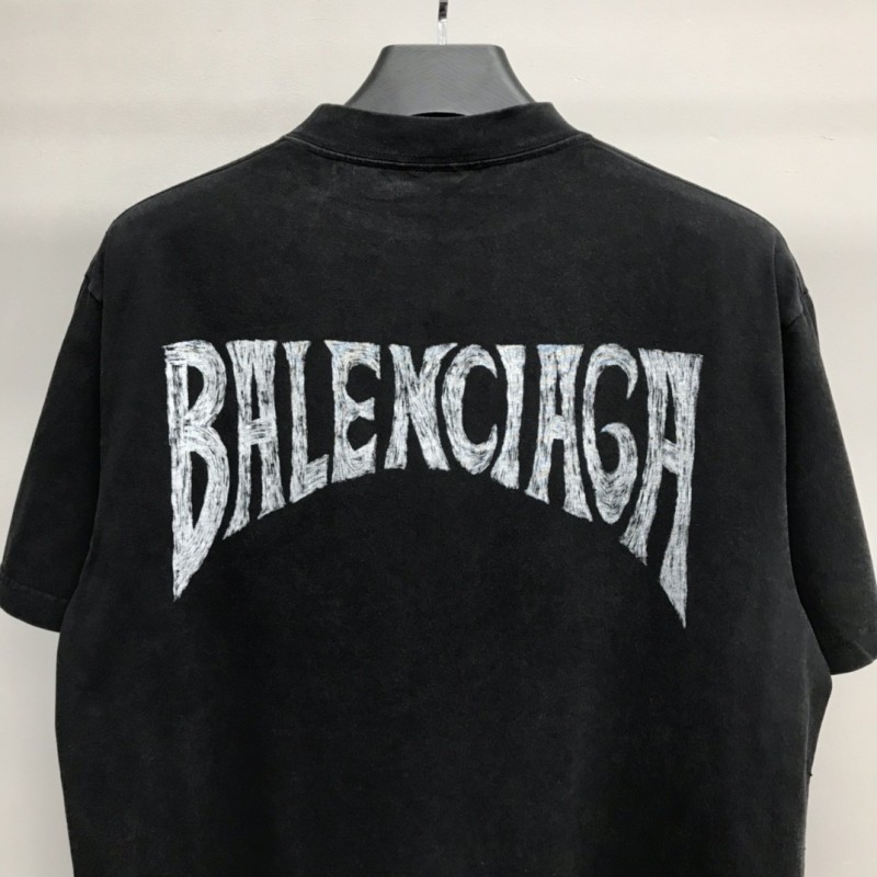 Ba*len*cia*ga graffiti T-shirt