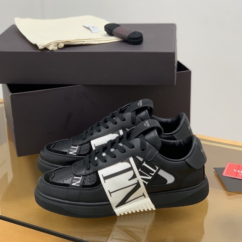 va*t*no sneakers