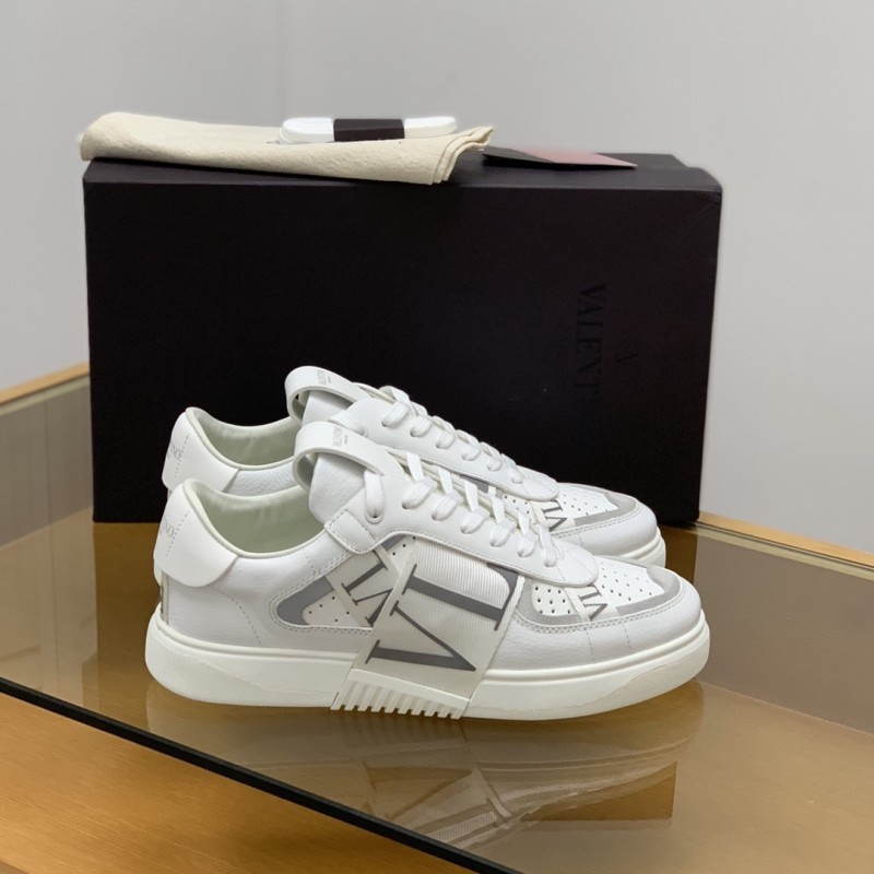 va*t*no sneakers