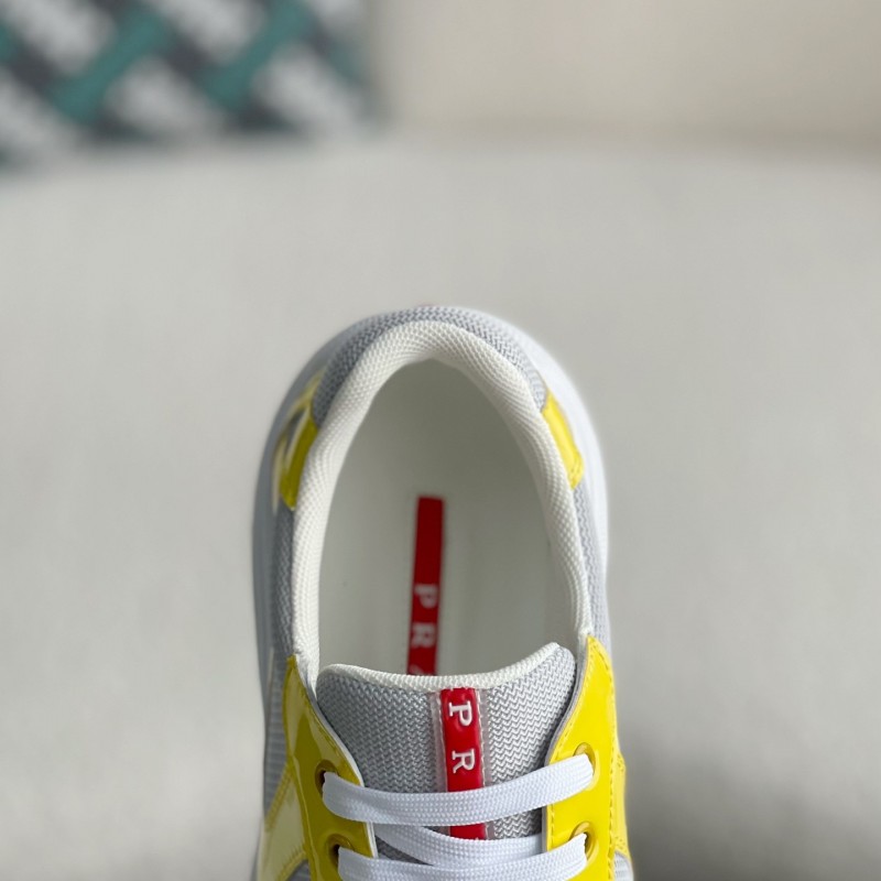 Pra*a Sneakers