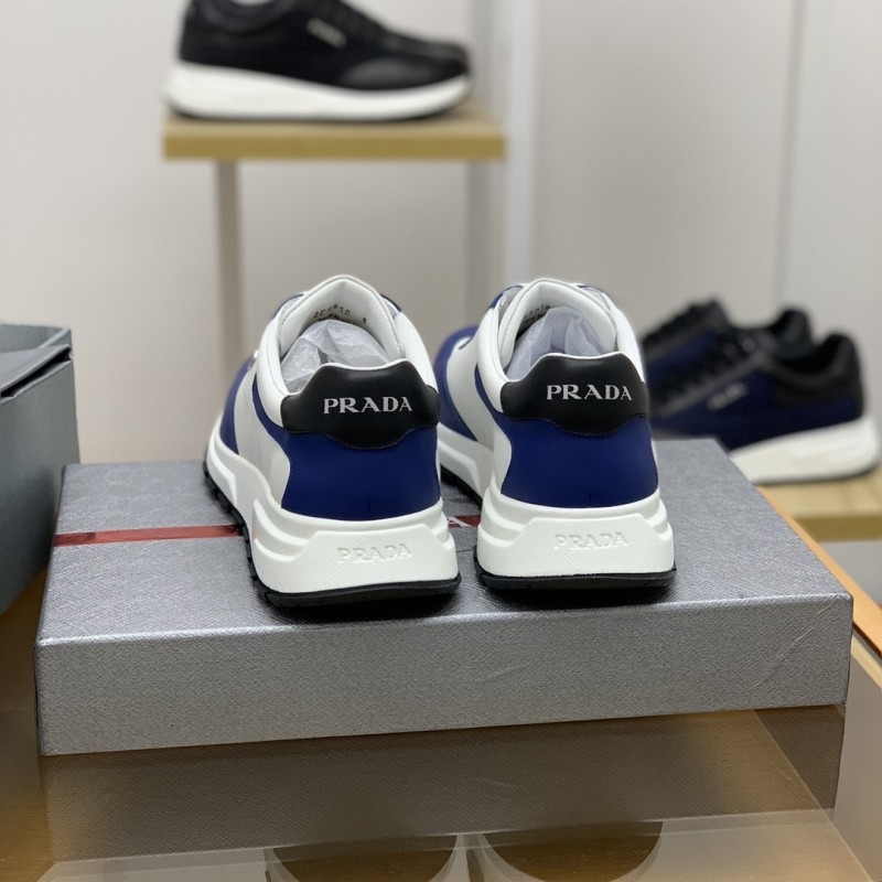 Pra*a Sneakers
