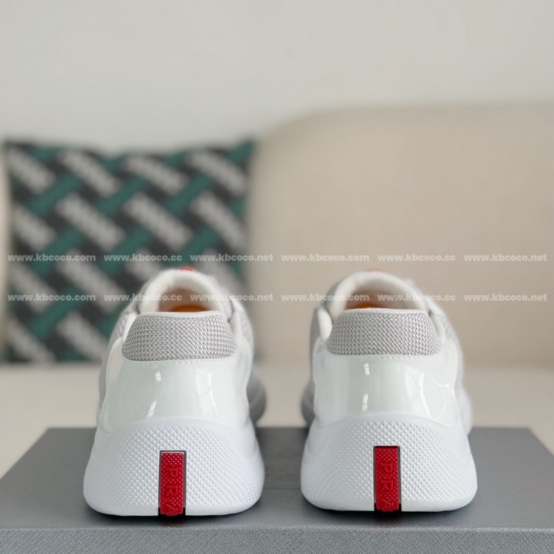 Pra*a Sneakers