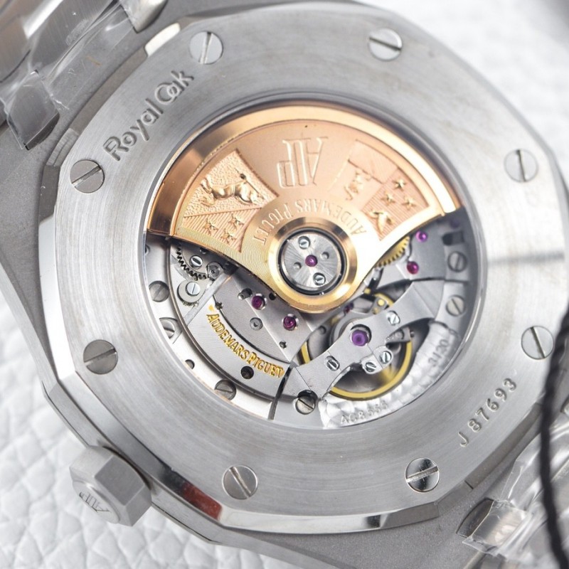 Audemars P*g*et Royal Oak 15400 Series Men