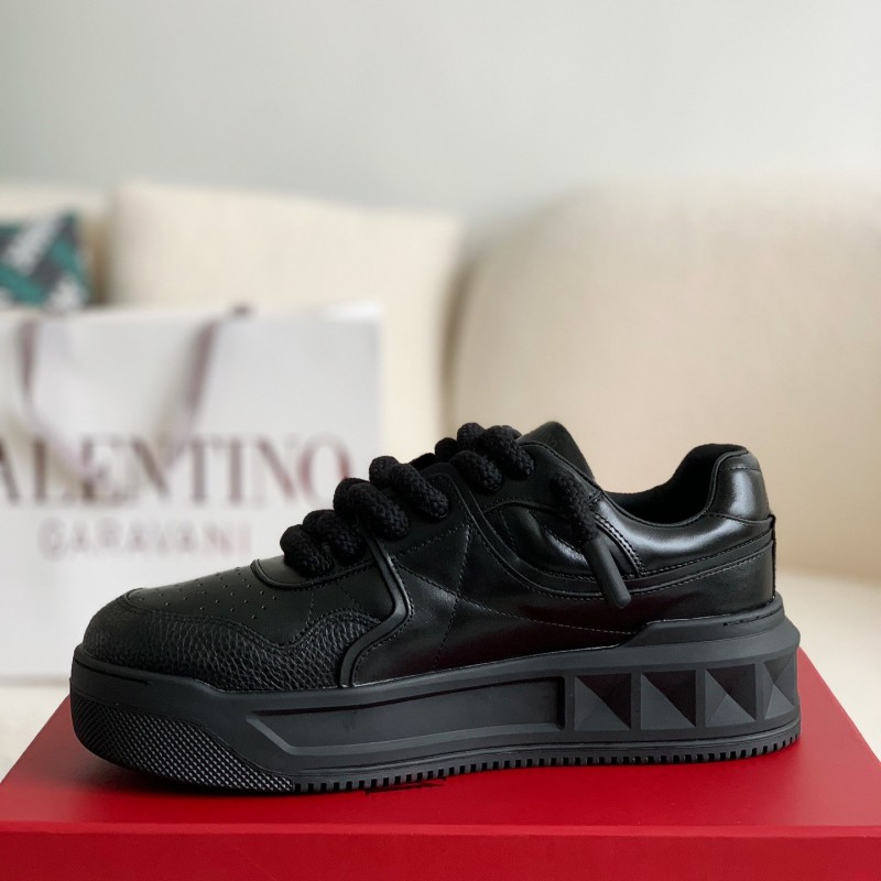 va*t*no sneakers
