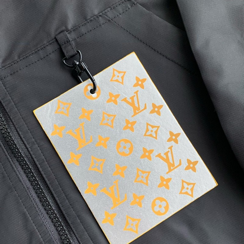 L0*is V*t0n Jackets