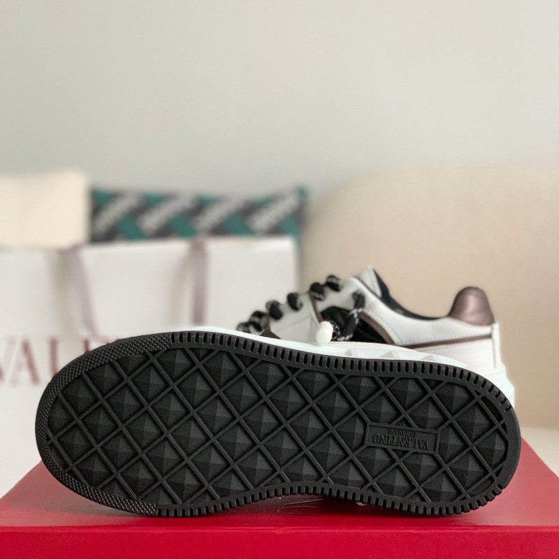 va*t*no sneakers