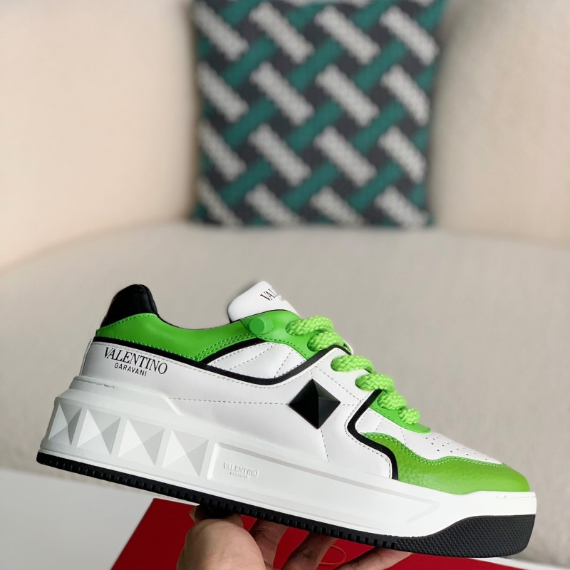 va*t*no One Stud Sneakers