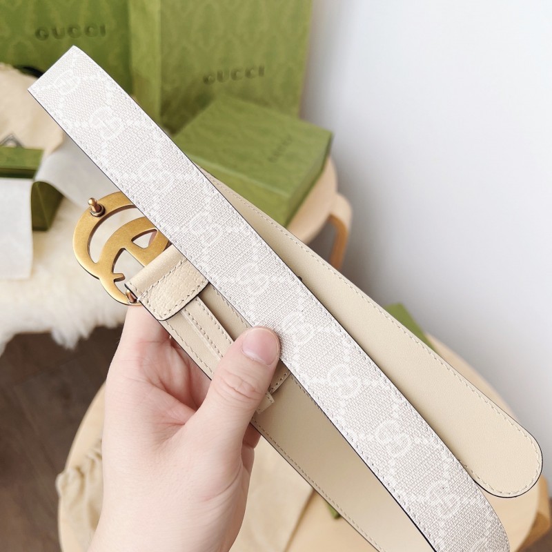 G*u*i  Ladies  Belt