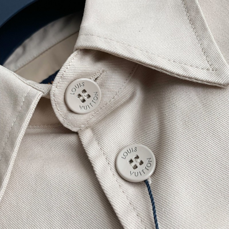 L0*is V*t0n Jackets