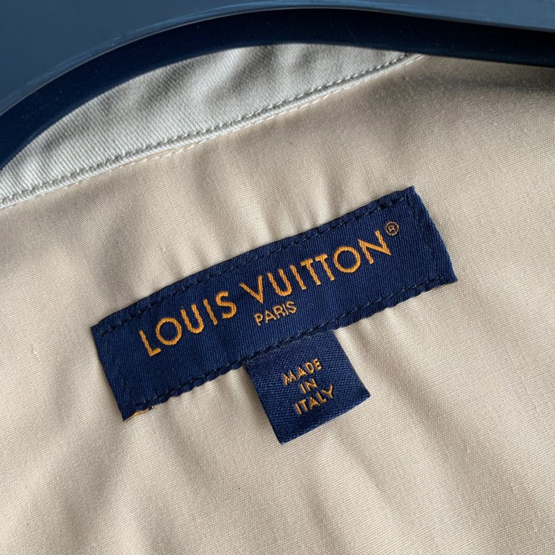 L0*is V*t0n Jackets