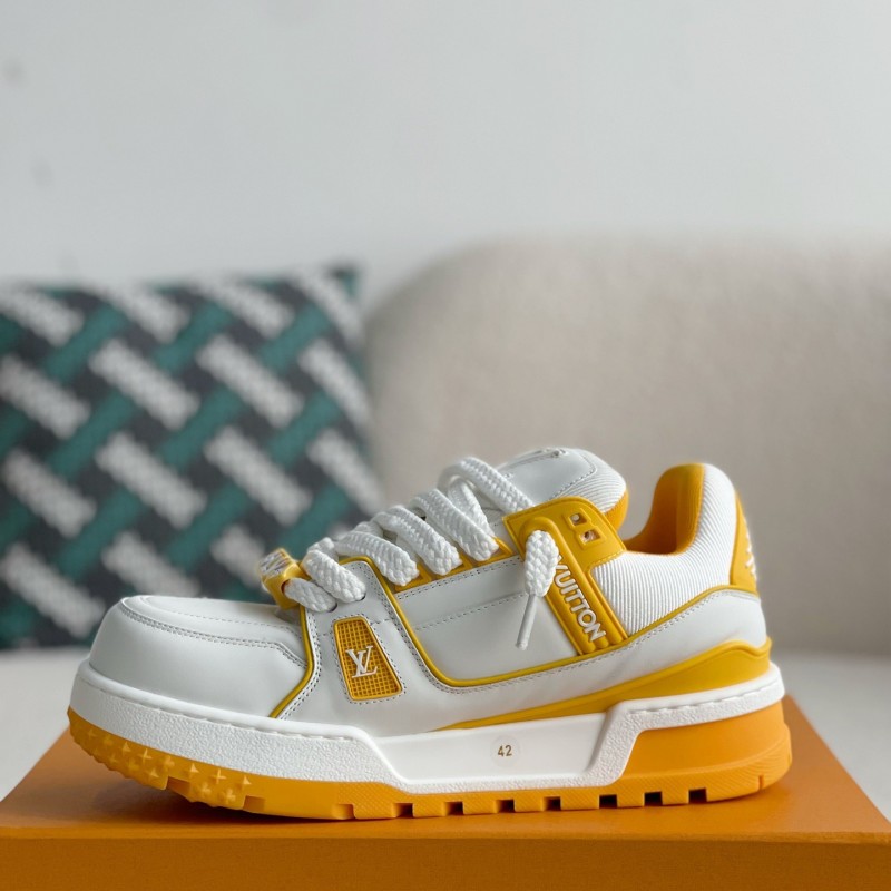 L0*is V*t0n TRAINER MAXI  SNEAKERS