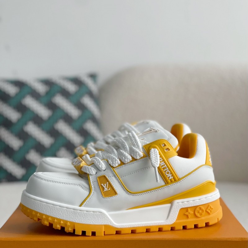 L0*is V*t0n TRAINER MAXI  SNEAKERS