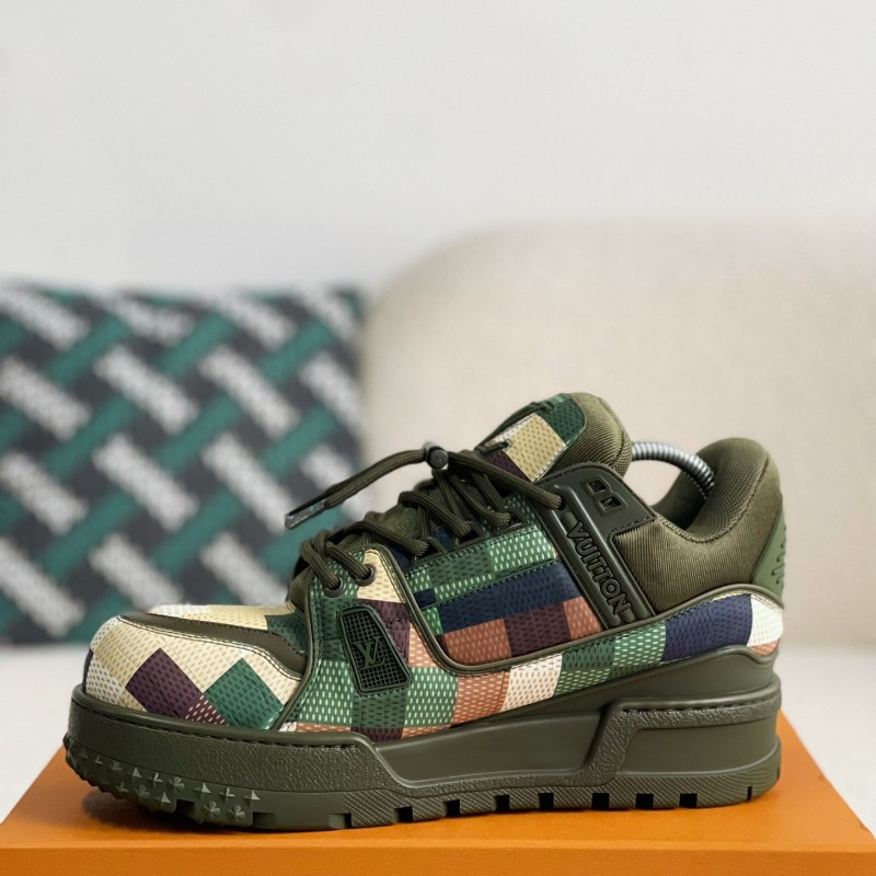 L0*is V*t0n TRAINER MAXI  SNEAKERS
