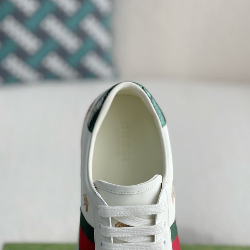 G*u*i Sneakers