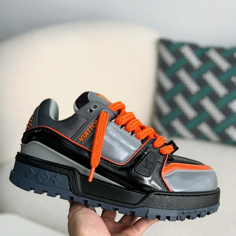 L0*is V*t0n TRAINER MAXI  SNEAKERS