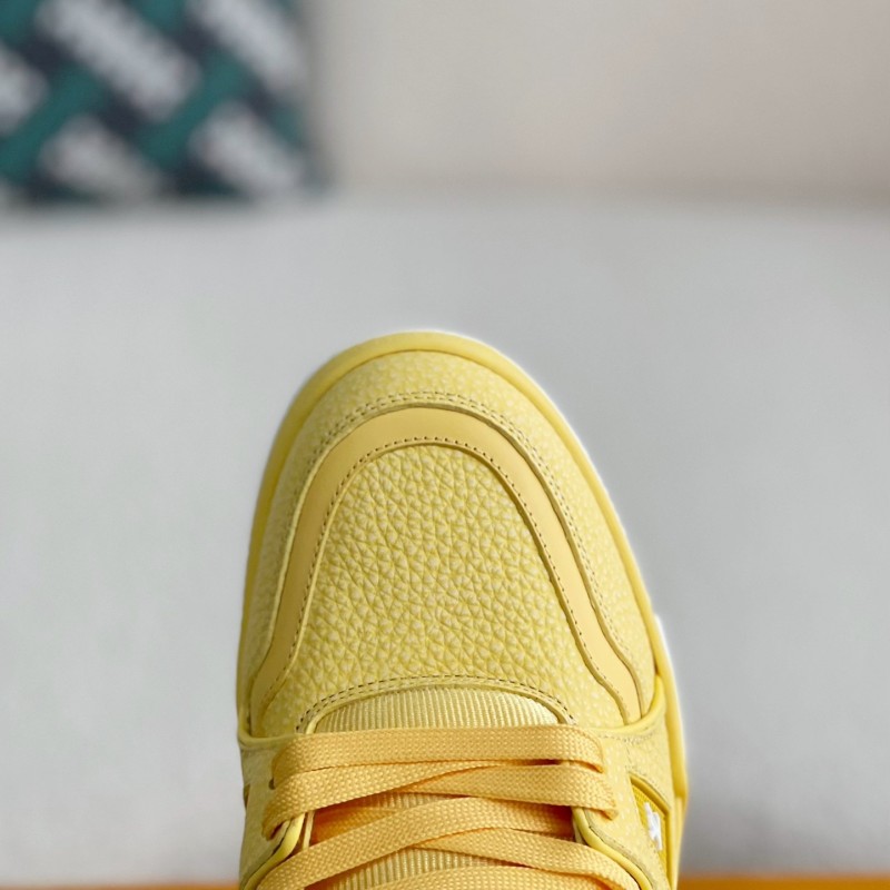 L0*is V*t0n SNEAKERS