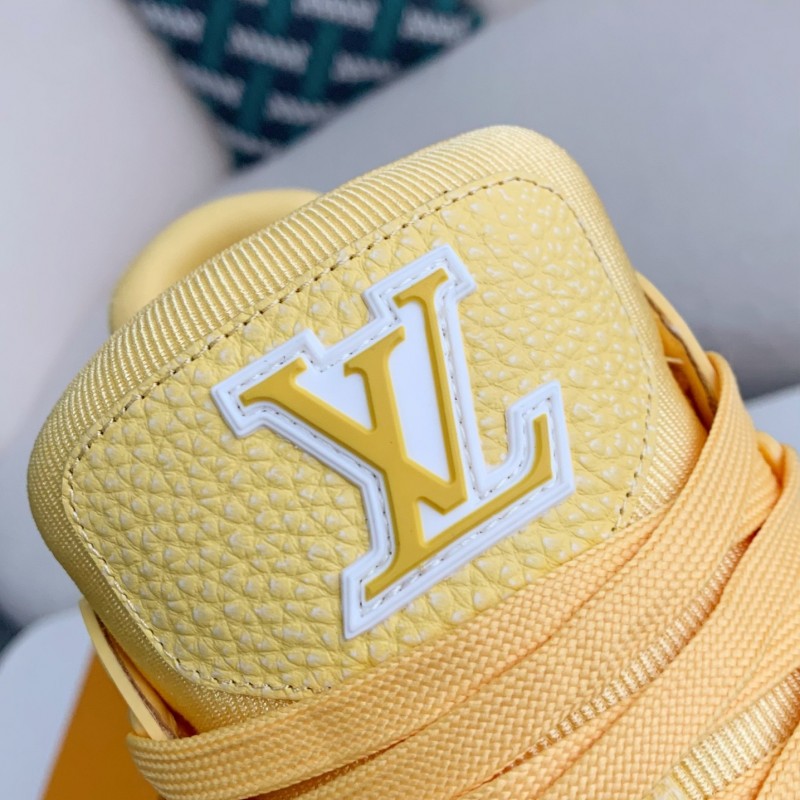 L0*is V*t0n SNEAKERS