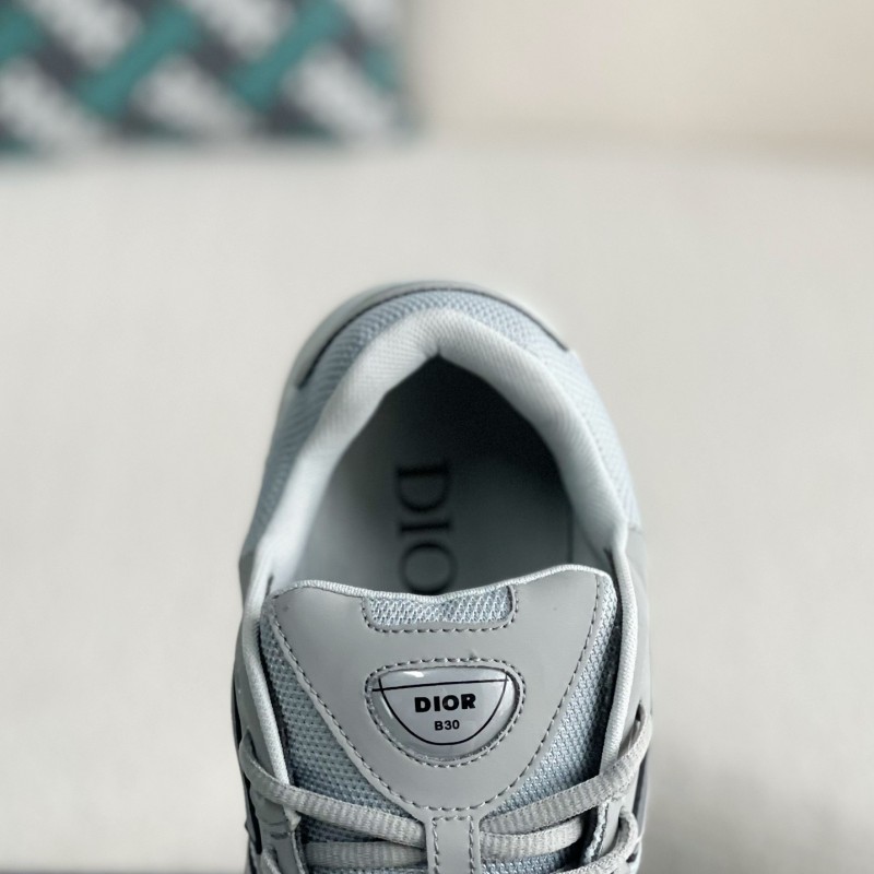 D*0r B30 New Sneaker