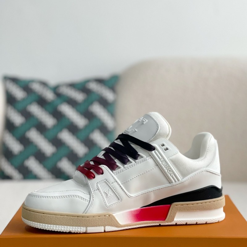 L0*is V*t0n TRAINER SNEAKERS
