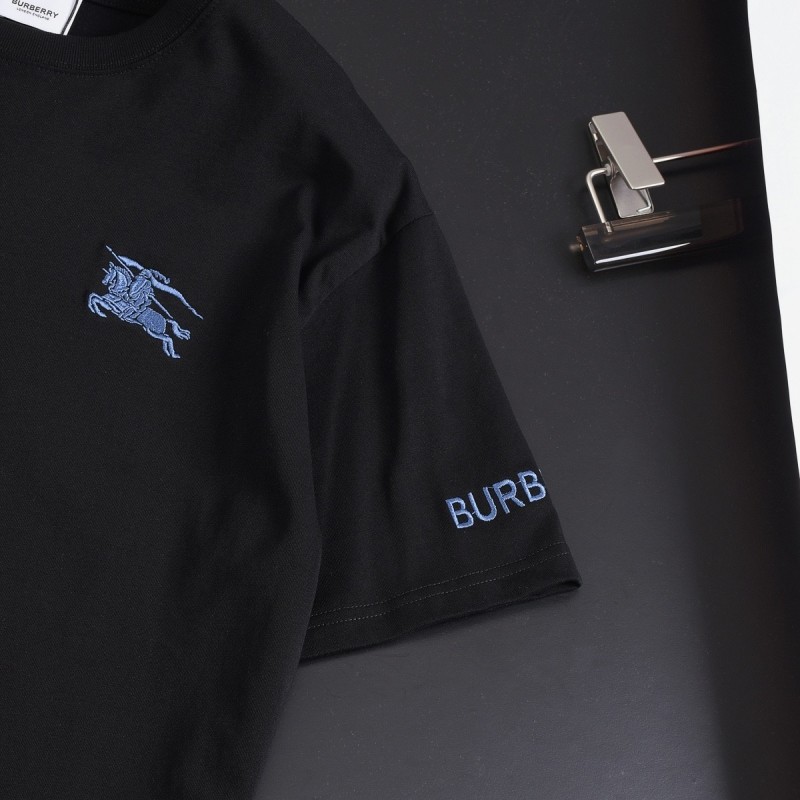 B**rry Men’s war horse T-shirt