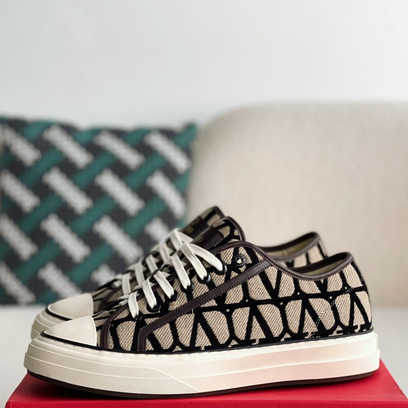 va*t*no  Sneakers