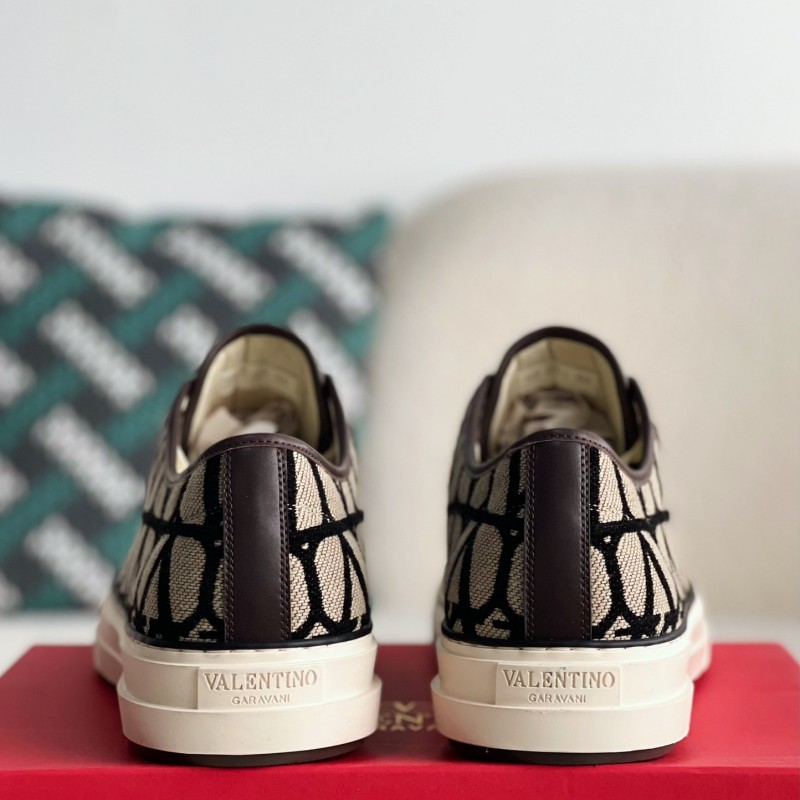 va*t*no  Sneakers