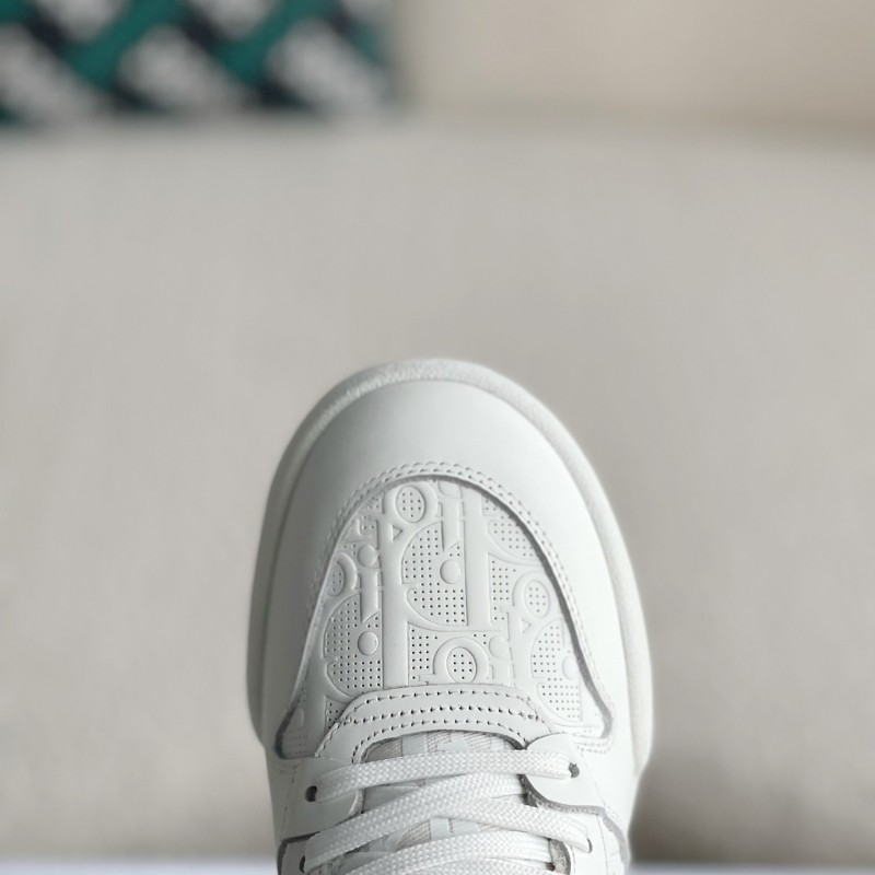 D*0r  Sneaker