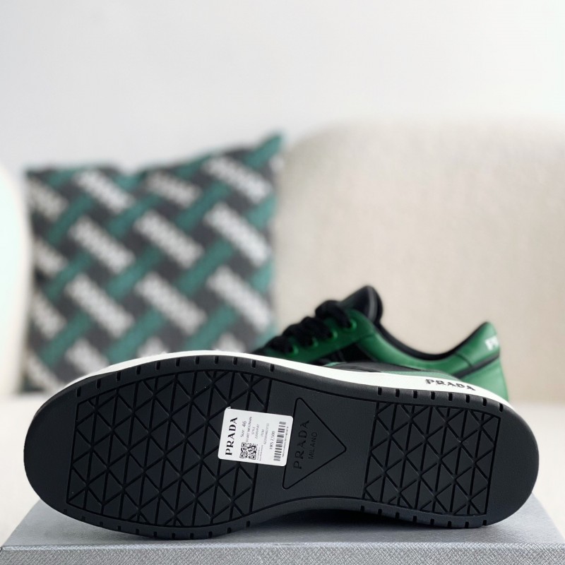 Pra*a Sneakers