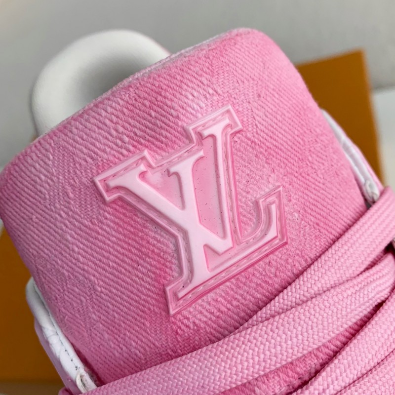 L0*is V*t0n TRAINER SNEAKERS